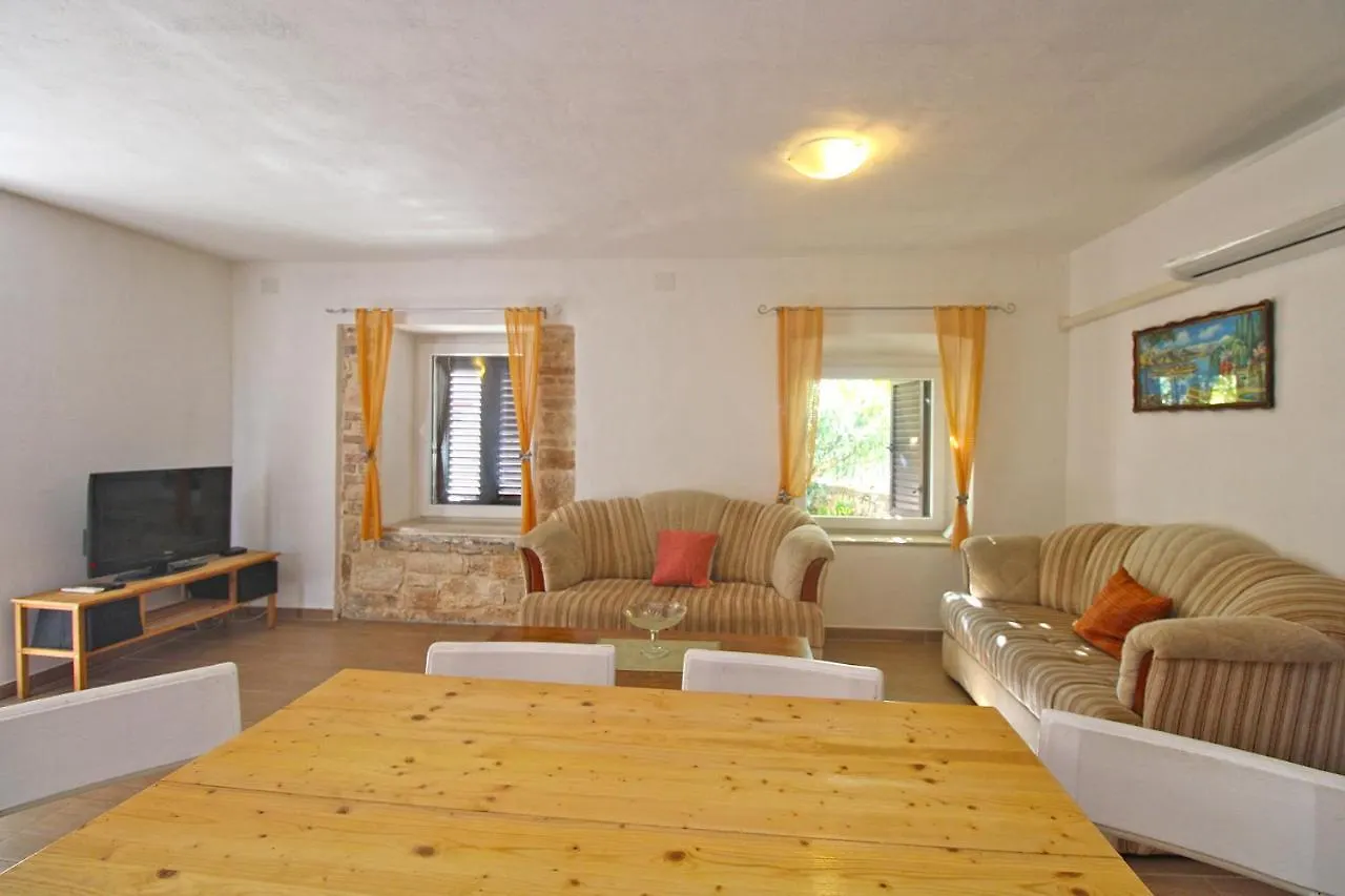 Holiday home House 917 Villa Valtura